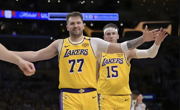 詹姆斯下一站引猜测 湖人重建计划浮出水面 詹姆斯下一站引猜测 湖人重建计划浮出水面