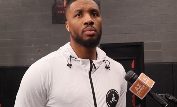 利拉德: 忠诚更重要的是做最真实的自己 而不只是对某支球队忠诚