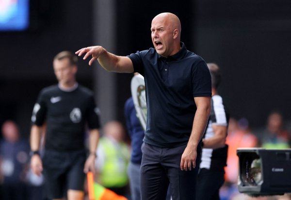 此前职业联赛 杯总决赛 不敌纽卡,斯洛特率队连续两次在温布利运动活动 场 失败 此前职业联赛 杯总决赛 不敌纽卡,斯洛特率队连续两次在温布利运动活动 场 失败