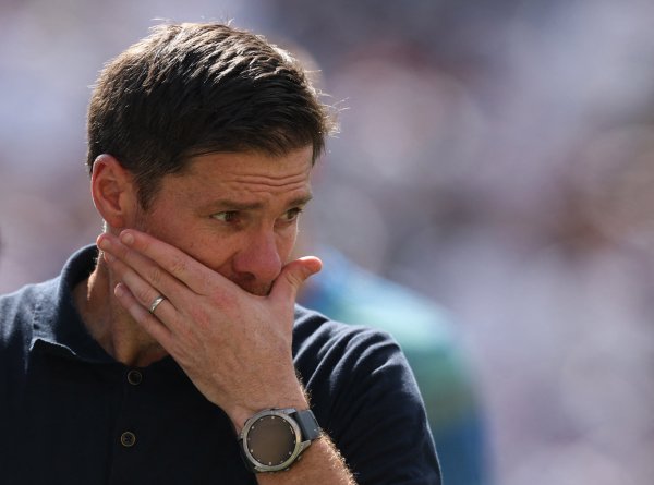 皇马跟队：阿隆索想要更多引援，但俱乐部表示球队已经满人