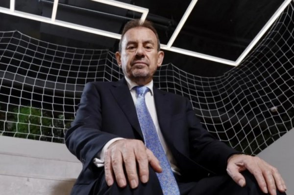 赫塔费主席:我们自称最好的职业联赛 ,却连自己的球员都无法顺利注册 赫塔费主席:我们自称最好的职业联赛 ,却连自己的球员都无法顺利注册