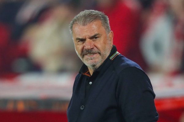 邮报谈澳波下课:森林队高层决策错误 ,本来就不该邀澳波执教 邮报谈澳波下课:森林队高层决策错误 ,本来就不该邀澳波执教